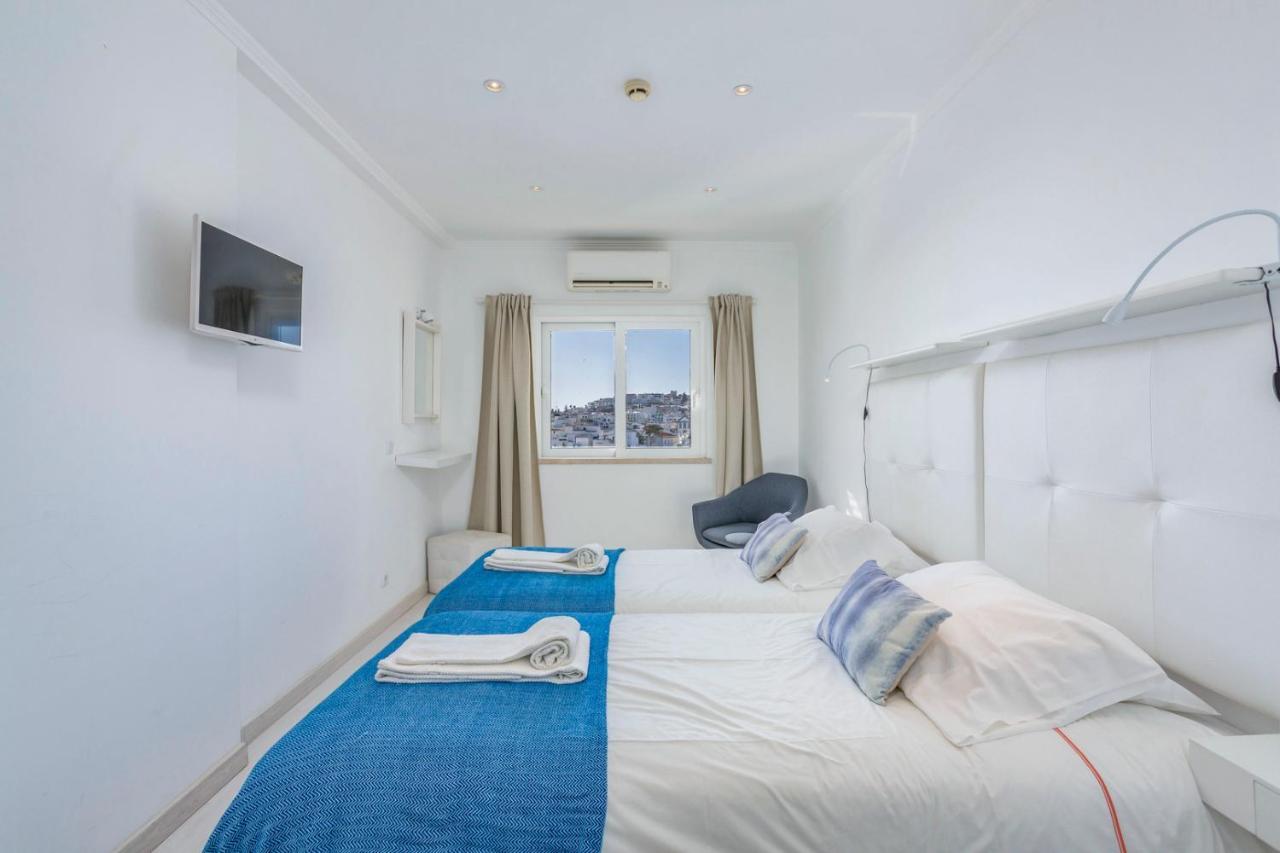 Old Town Beach Apartments 阿尔布费拉 外观 照片